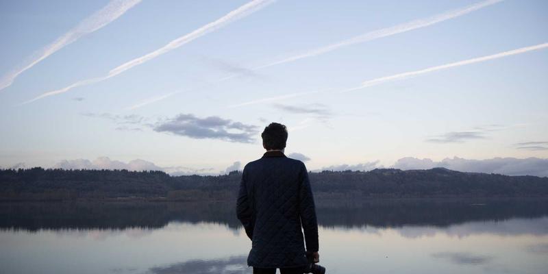 工程机械智能化新突破：基于强化学习的自主决策与任务分解系统如何重塑精密制造